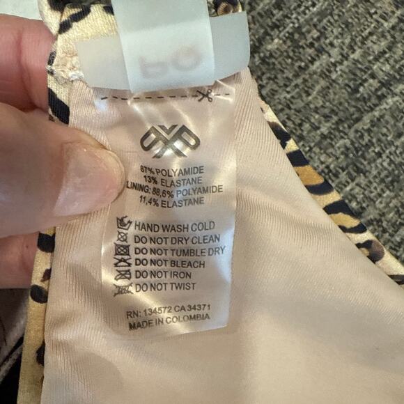 PQ Swim Leopard Print Bikini Top Chain Trim Top Sz D-Cup NWT - Picture 7 of 12